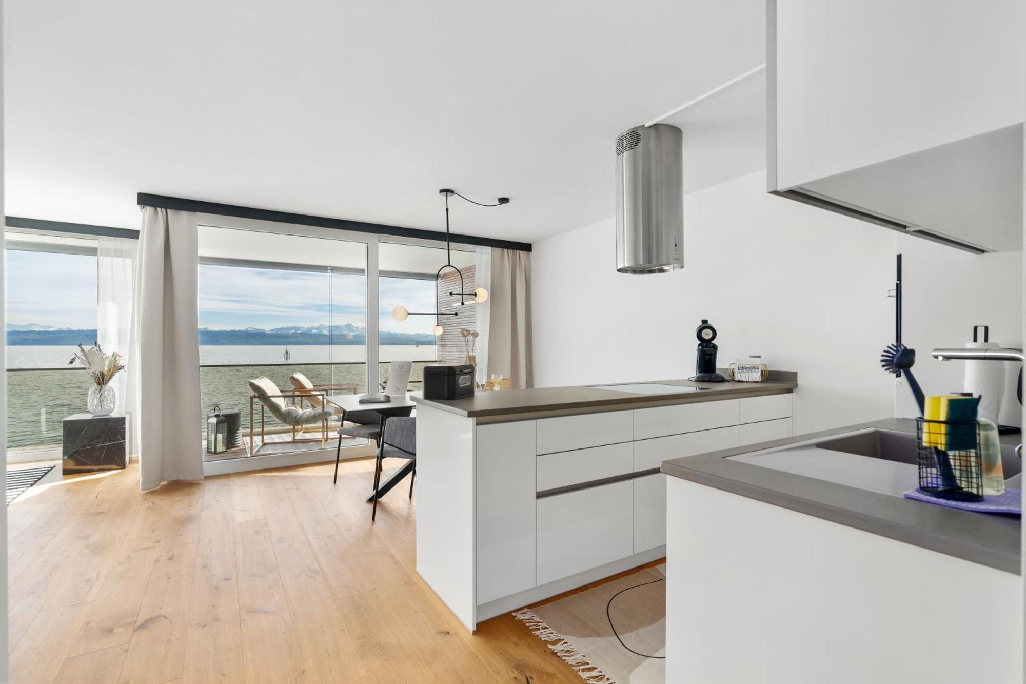 Anytime - Apartments An Der Uferpromenade Friedrichshafen Exterior photo